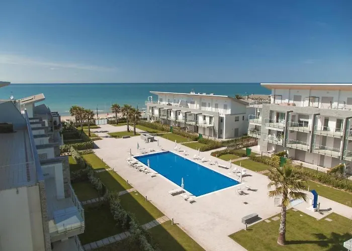 Le Dune Per 4 - Con Piscina Apartamento Silvi Paese